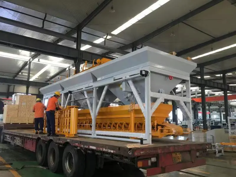 項目發(fā)貨|泉工QT10全自動砌塊成型機生產線發(fā)貨湖南，助力固廢綜合利用！